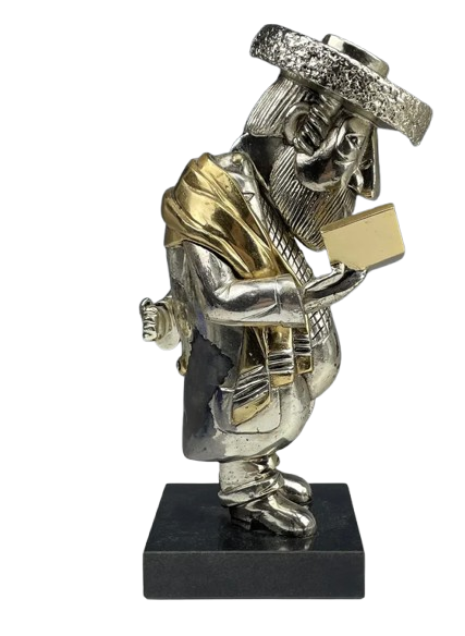 Rabbi Mendel Statue by Frank Meisler